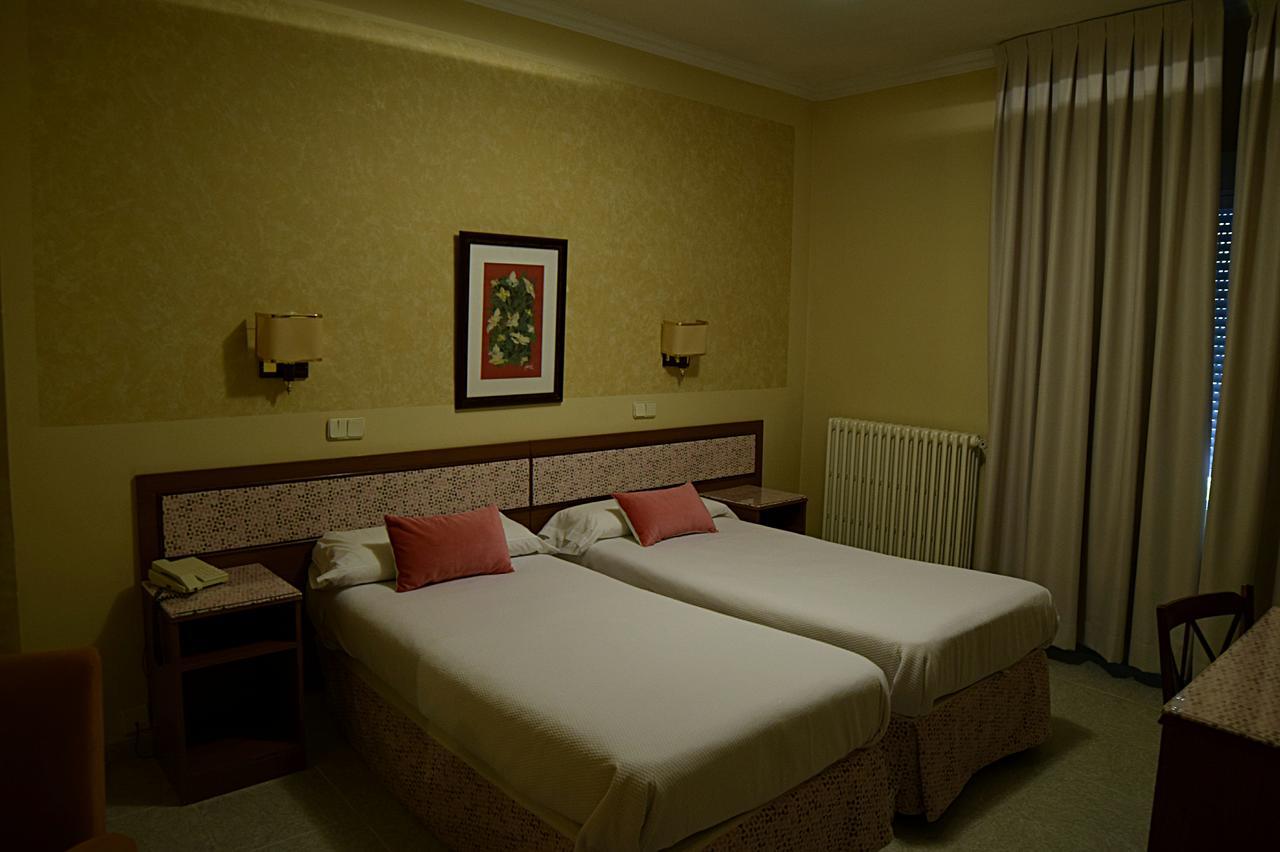 Hotel Mercedes 아랑페즈 외부 사진