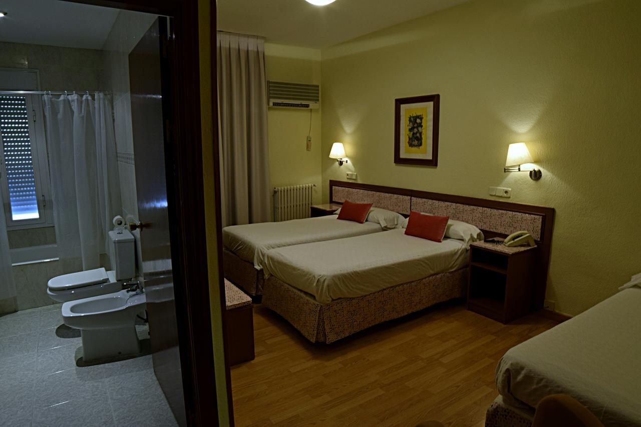 Hotel Mercedes 아랑페즈 외부 사진