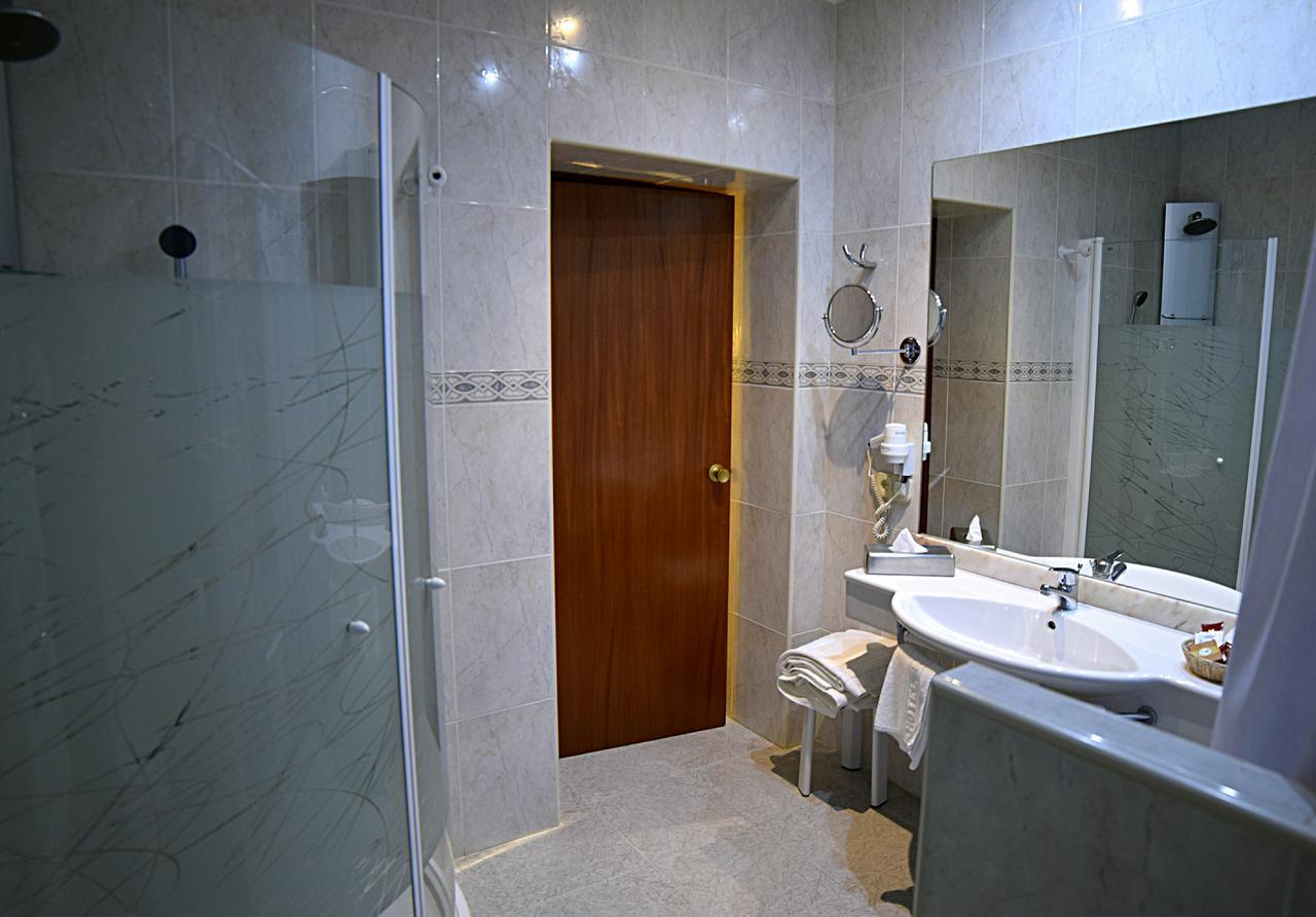 Hotel Mercedes 아랑페즈 외부 사진